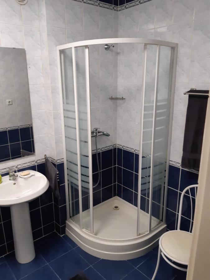 Gabor Pal 1 Apartman 1 Szoba Aparthotel Dunafoldvar Luaran gambar